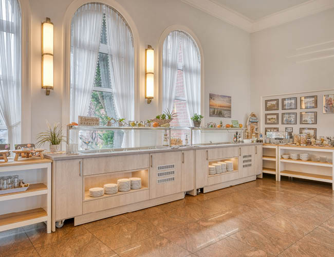 MD Einrichtungssysteme – Rezeption & Restaurantgestaltung